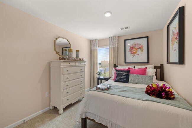 Building Photo - 801 Grovebury Ct