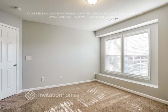 Building Photo - 219 Coalyard Dr