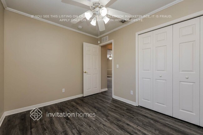 Building Photo - 9030 Dixiana Villa Cir