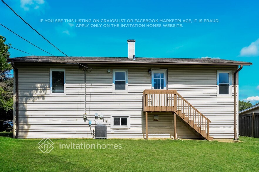 Building Photo - 1381 Alberta Ct