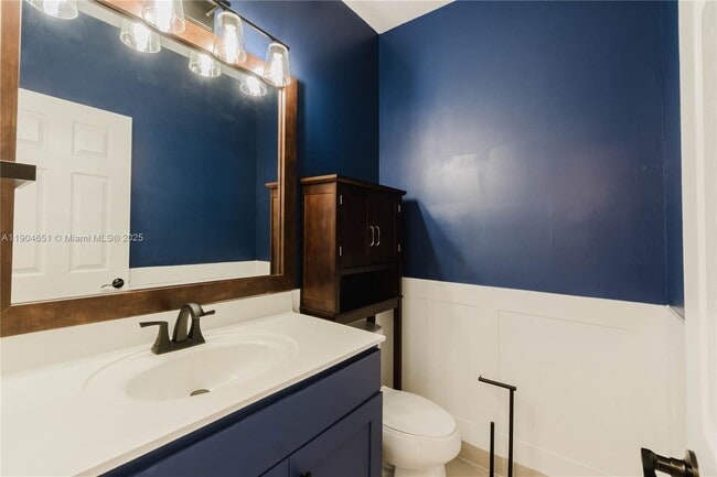 Building Photo - 9852 NW 10 Terrace