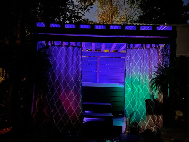 Building Photo - 18 High Ridge Rd