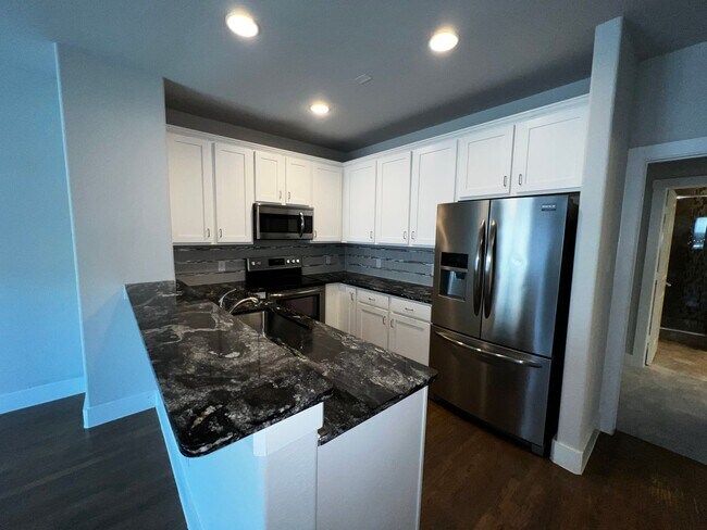 Building Photo - 1319 Rancho Mirage Dr