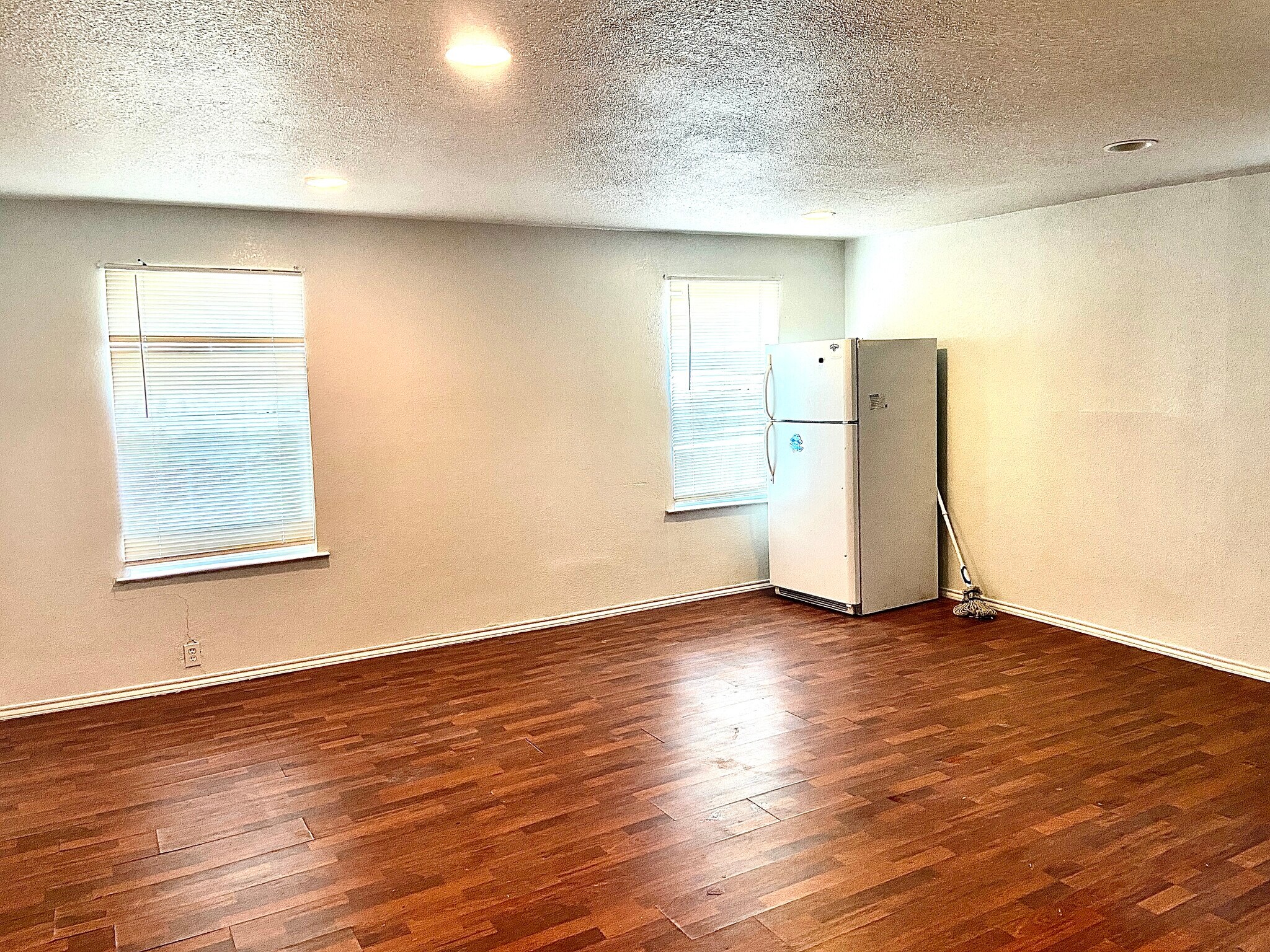 Back Living Room - 1310 Sutton Dr