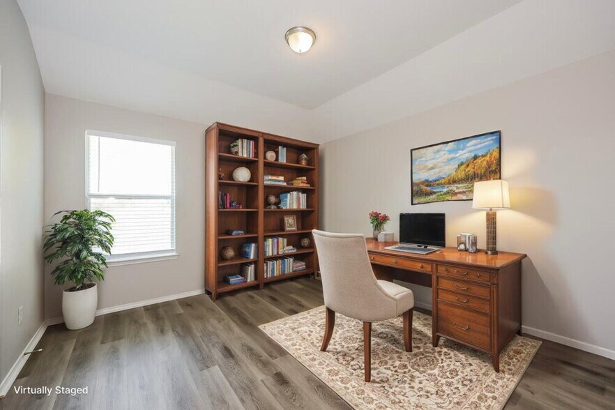 Building Photo - 813 Loftin St