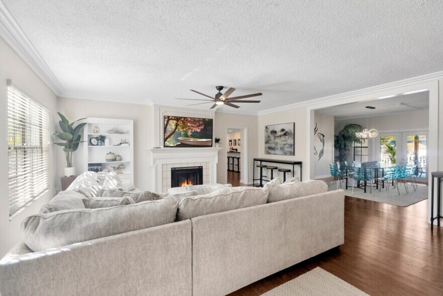 Building Photo - 1679 Tampa Rd