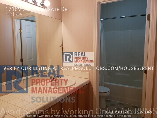 Building Photo - 17189 SW Greengate Dr