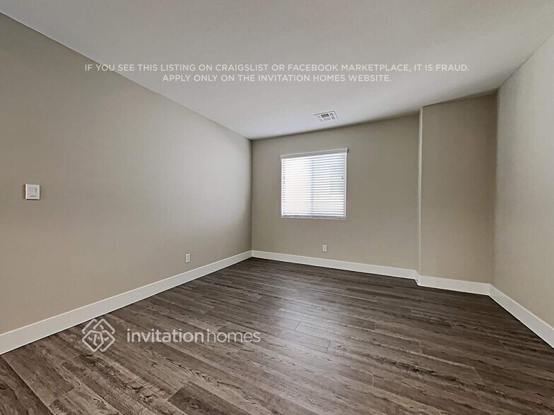 Building Photo - 9864 Concho River Ave