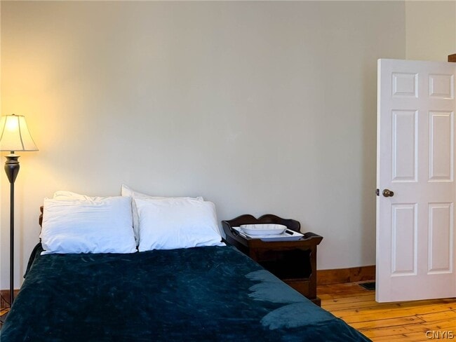 Building Photo - 1017 White Pl