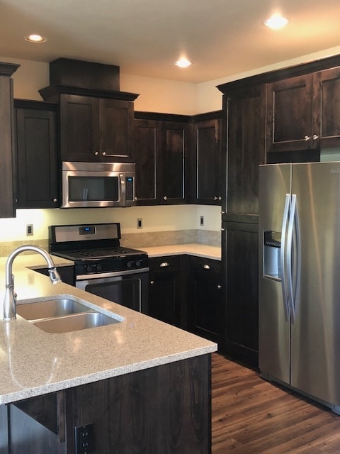 Building Photo - 3 Bedroom / 2.5 Bathroom - Pahlisch Homes ...