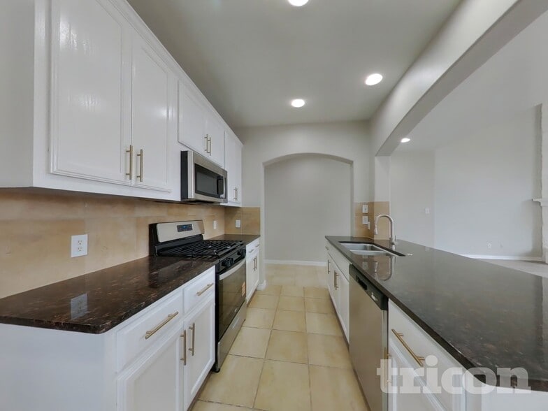 Building Photo - 12219 Arkansas Post Ln