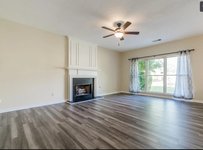 Building Photo - 4085 Ancroft Cir