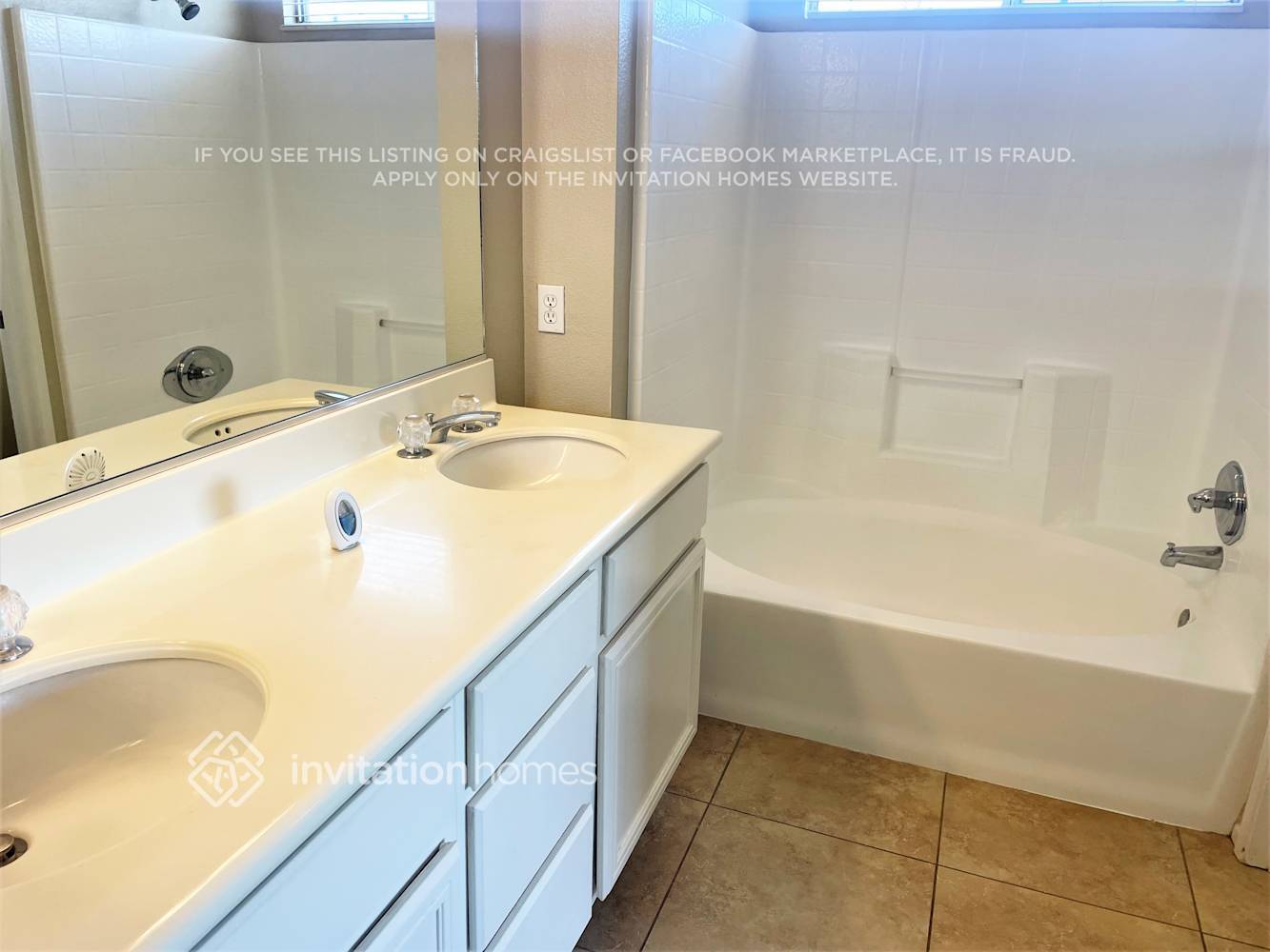 Building Photo - 15599 Gulfstream Ave