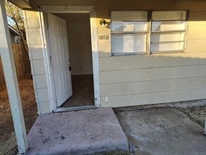 Building Photo - 1110 41st St