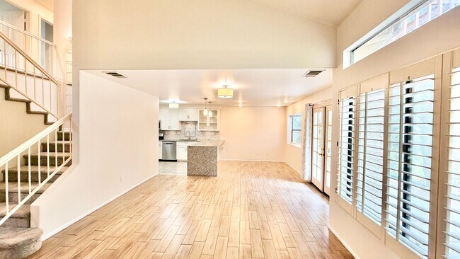 Building Photo - Beautifully Updated Two-Story Townhome on the Pala Mesa Golf Course in Fallbrook!