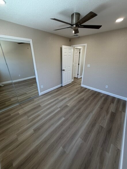 Building Photo - 4145 E Orangeburg Ave
