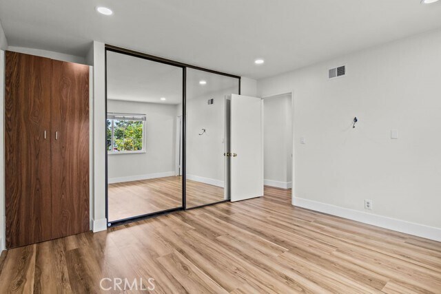 Building Photo - 5952 Par Cir