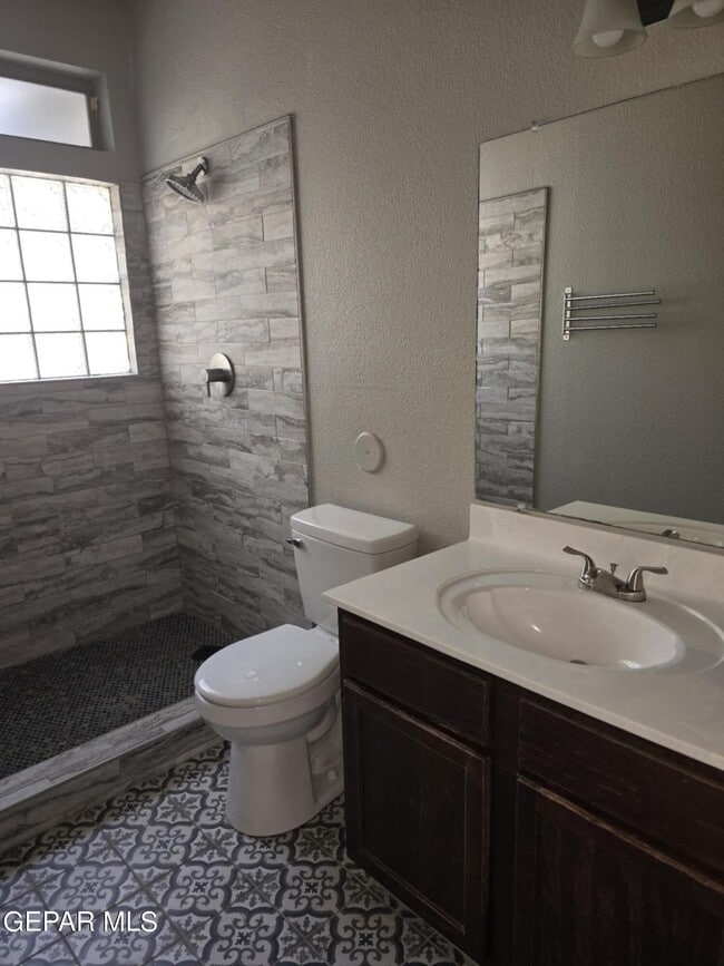 Building Photo - 5385 Guillermo Frias Ln