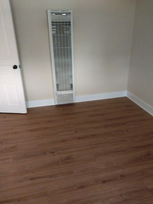 Bedroom - 232 Weimar St