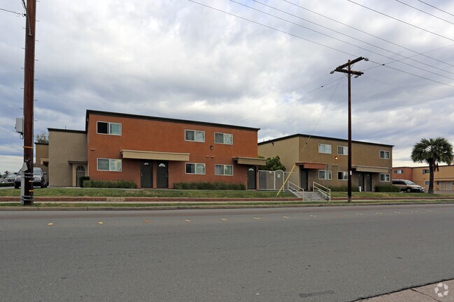 Building Photo - Madison Manor Apartments