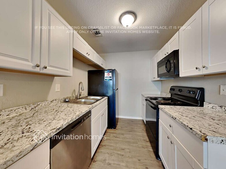 Building Photo - 413 Casie Ct