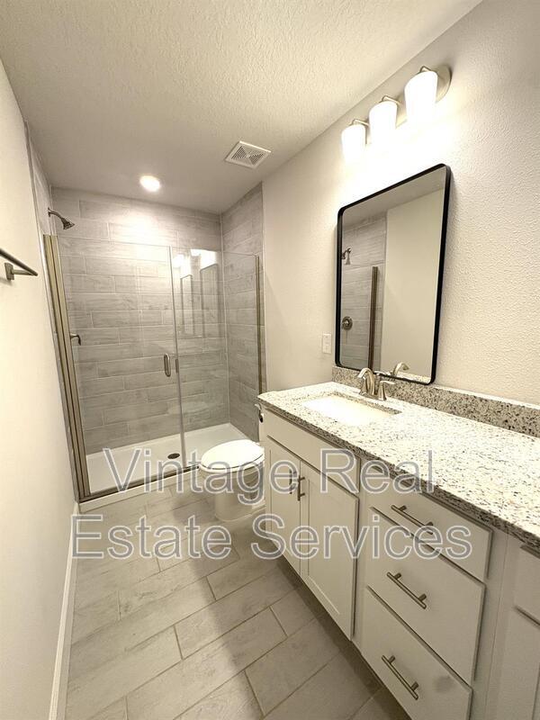 Building Photo - 36140 Trinity Glade Rd