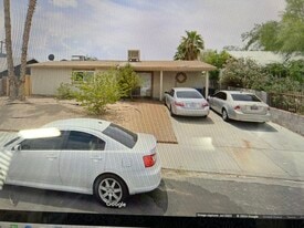 Building Photo - 6505 Aberdeen Ln