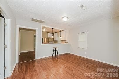 Building Photo - 3214 Kalynne St