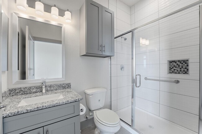Building Photo - 6955 Turtlewood Dr