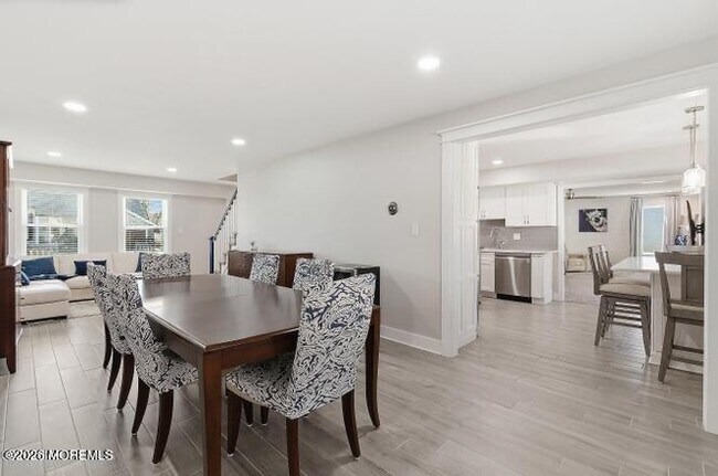 Building Photo - 16 Snowdrift Ln