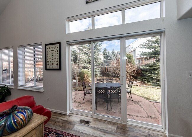 Building Photo - Beautiful 4 Bedroom Home in North Gate D20