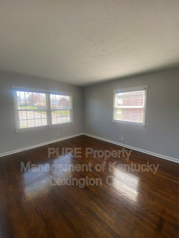 Building Photo - 2268 Winterberry Dr