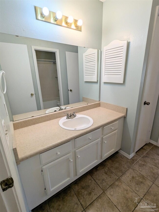 Building Photo - 512 Quail Nest Ln