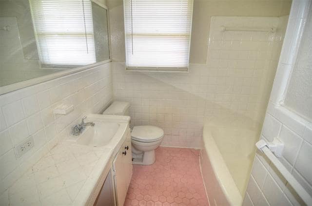 Building Photo - 2705 Crest Ridge Dr