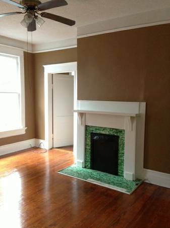 bedroom - 920 Magnolia St