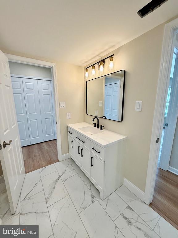 Building Photo - 31013 Bennett Pl