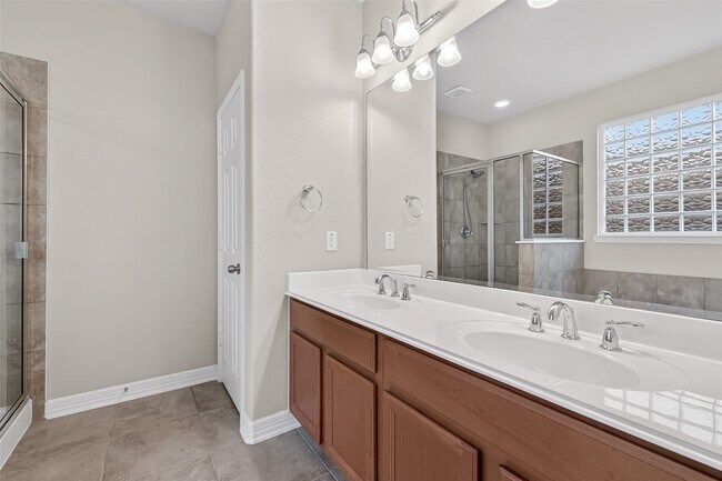 Building Photo - 30072 Willow Walk Lane