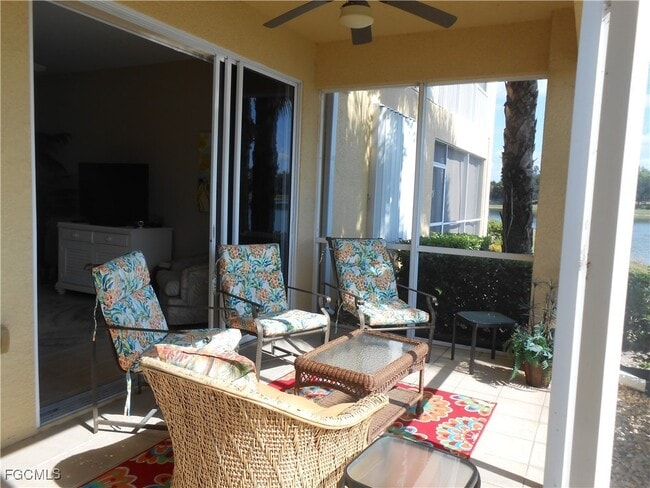 Building Photo - 10720 Ravenna Way