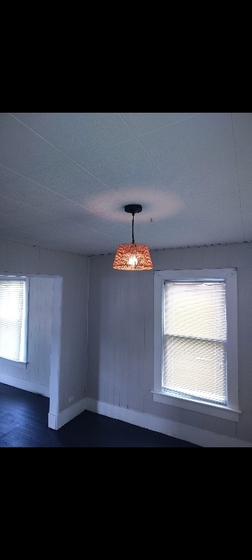 Building Photo - 1220 Hazel Ave