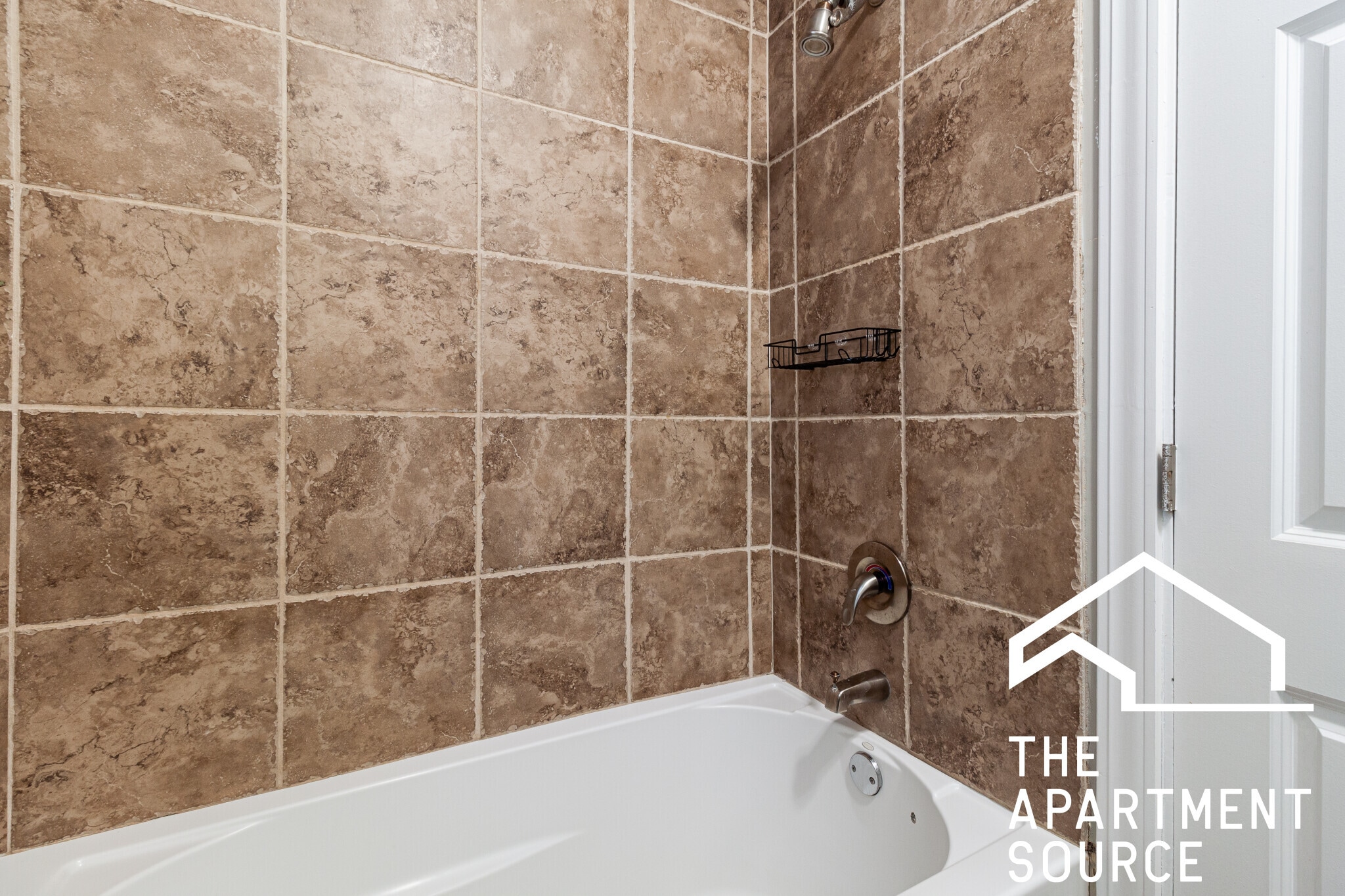 Building Photo - 544 W Surf St