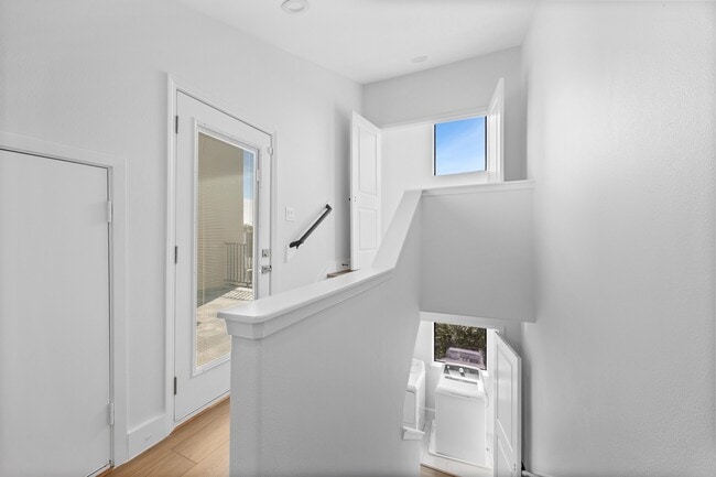 Building Photo - 2315 McIlhenny St