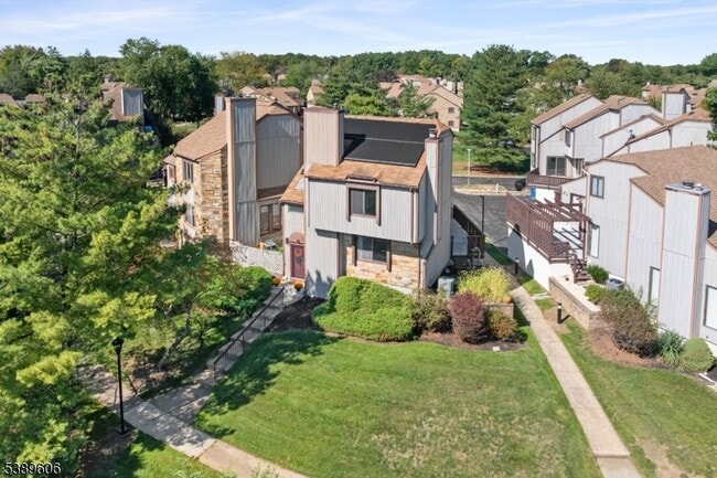 Building Photo - 160 Goldmine Ln