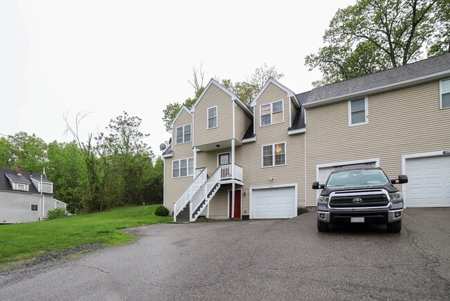Building Photo - 21 Eaton Ave