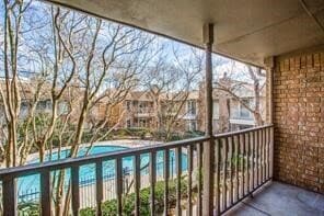 Building Photo - 10615 Briar Forest Dr