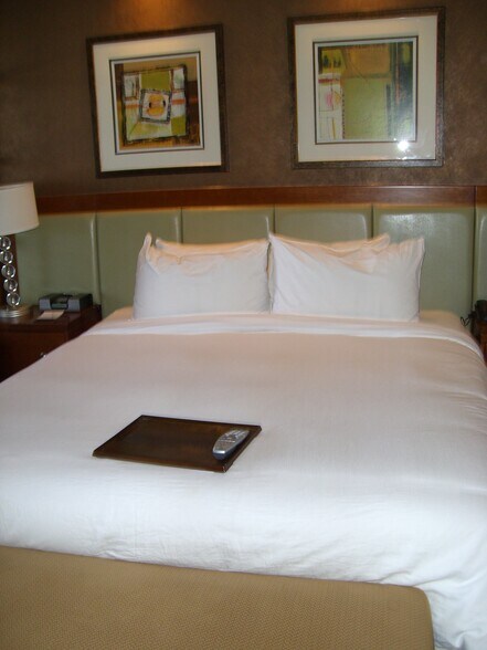 Building Photo - 145 Harmon E Ave