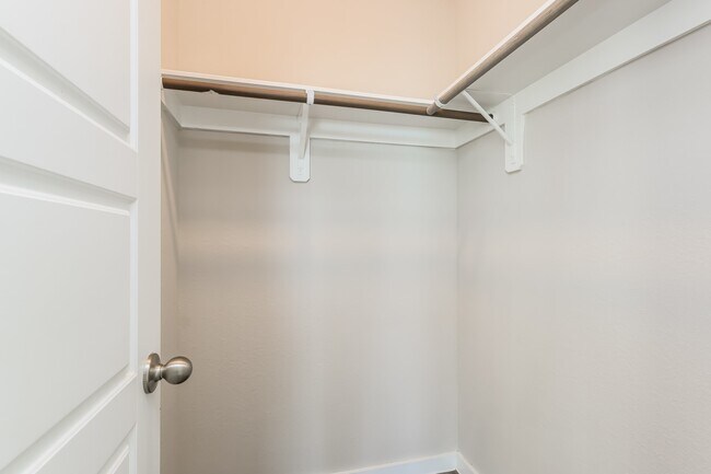 Building Photo - 18616 Whimsic Aly