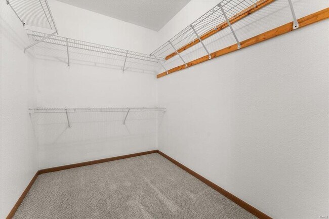 Building Photo - 134 Clinton Hill Dr