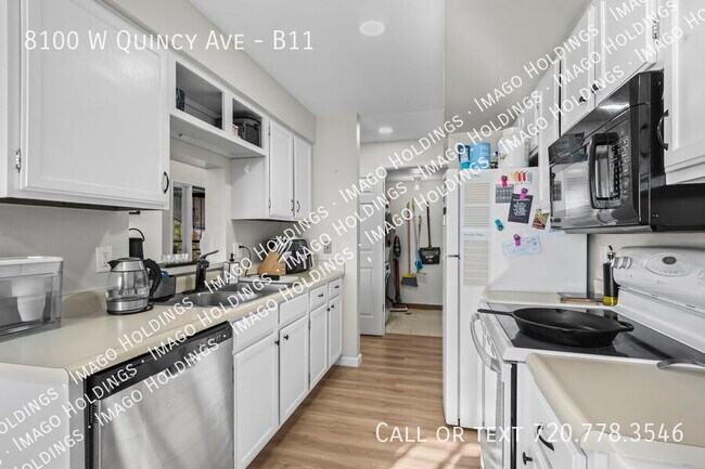 Building Photo - 8100 W Quincy Ave