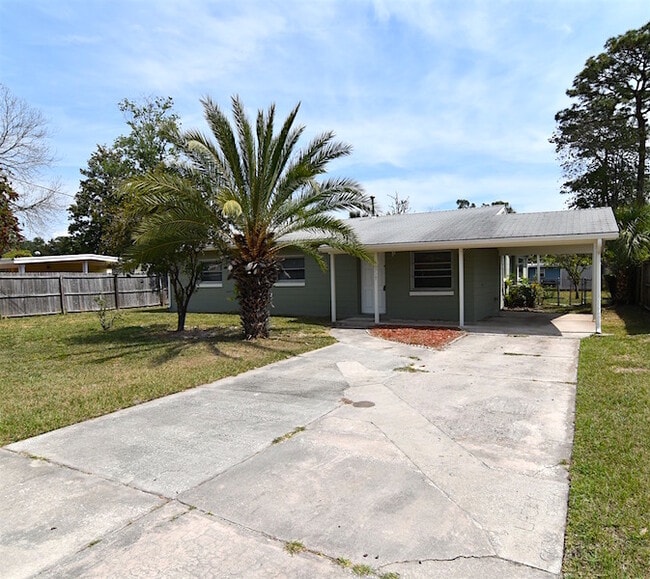 Building Photo - 10717 Kyle Dr