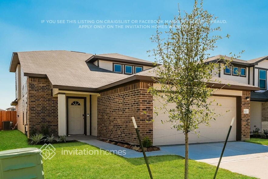 Building Photo - 10726 Sunlit St